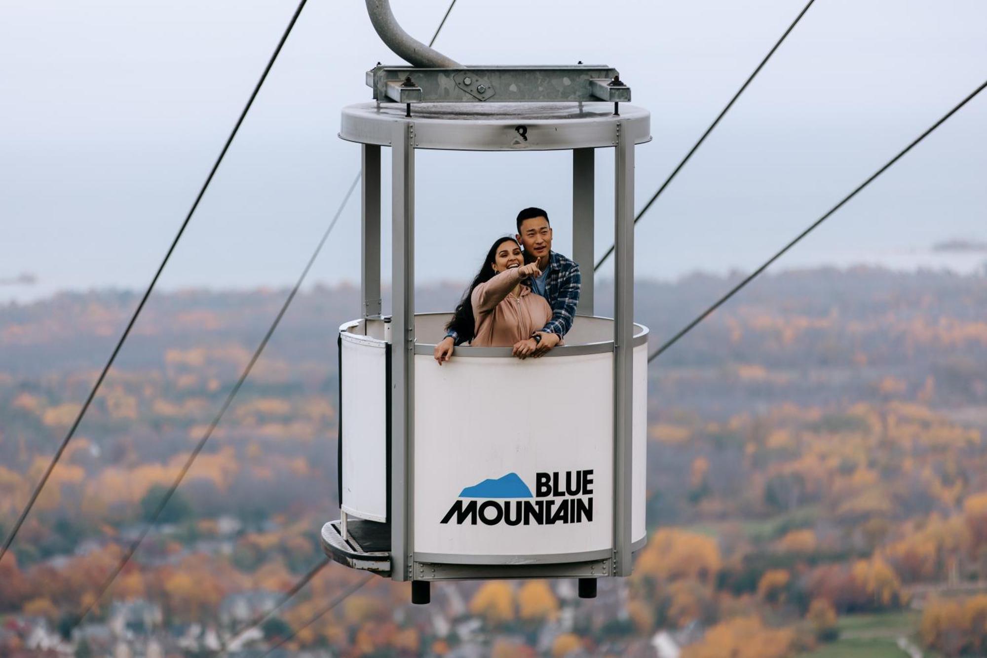 Blue Mountain Resort Mosaic Suites บลูเมาเทนส์ ภายนอก รูปภาพ